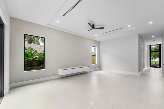 309 SE 6th Street, Delray Beach, FL 33483