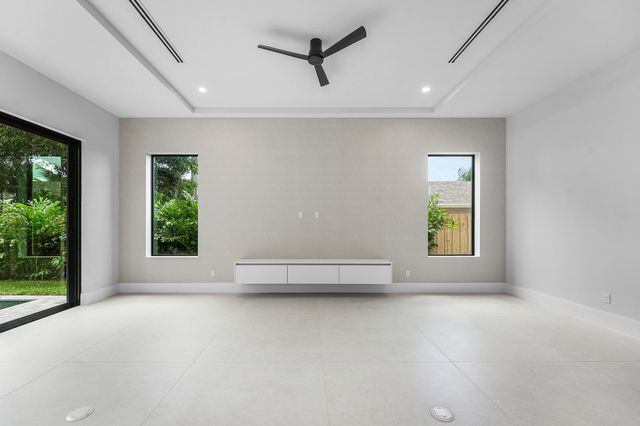 309 SE 6th Street, Delray Beach, FL 33483