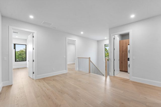 309 SE 6th Street, Delray Beach, FL 33483