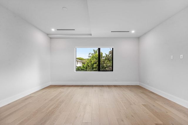 309 SE 6th Street, Delray Beach, FL 33483