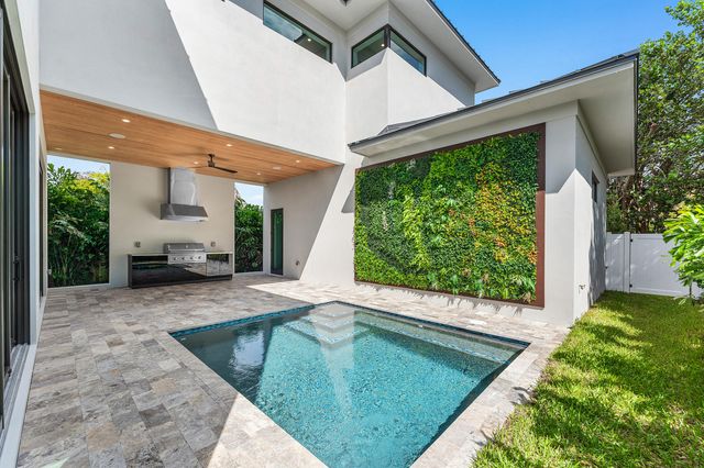 309 SE 6th Street, Delray Beach, FL 33483