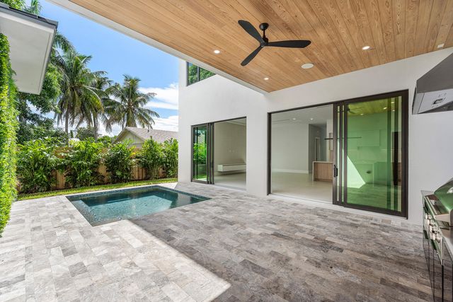 309 SE 6th Street, Delray Beach, FL 33483