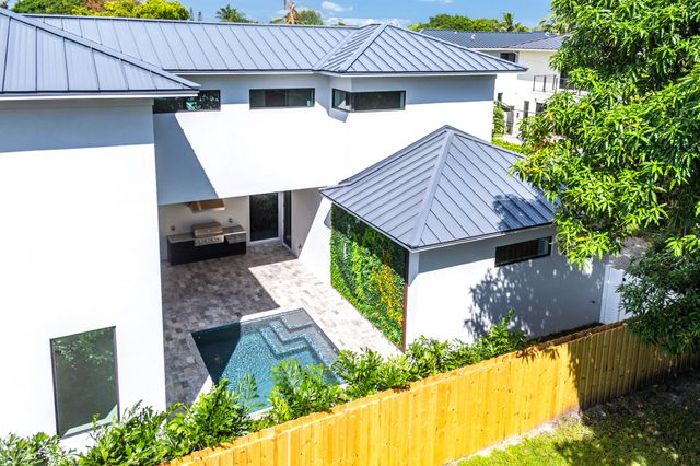 309 SE 6th Street, Delray Beach, FL 33483