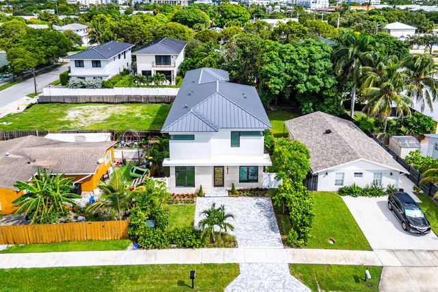 309 SE 6th Street, Delray Beach, FL 33483