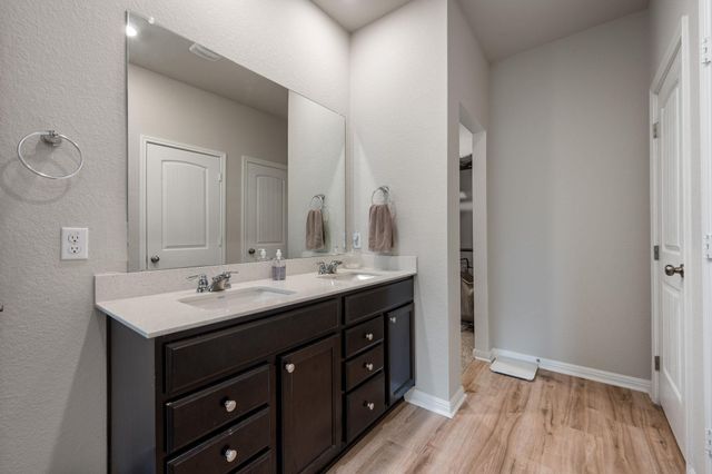 319 Arrowhead Vine ST, Leander, TX 78641