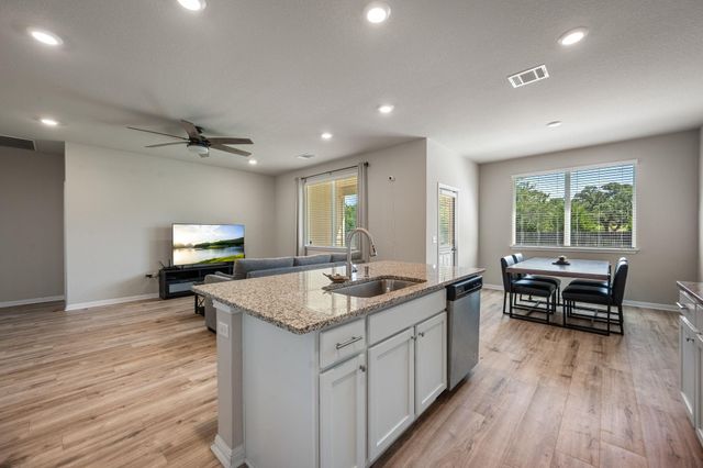 319 Arrowhead Vine ST, Leander, TX 78641