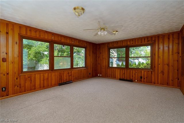 16223 Bardbury Avenue, Middleburg Heights, OH 44130