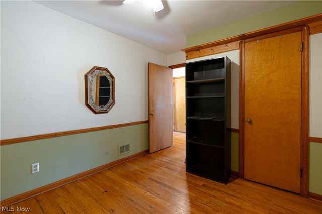 16223 Bardbury Avenue, Middleburg Heights, OH 44130