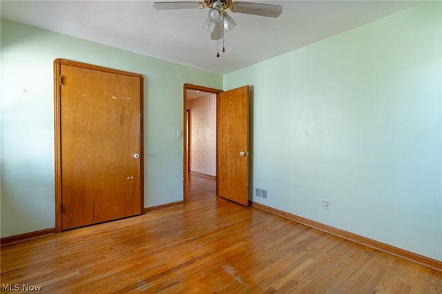 16223 Bardbury Avenue, Middleburg Heights, OH 44130