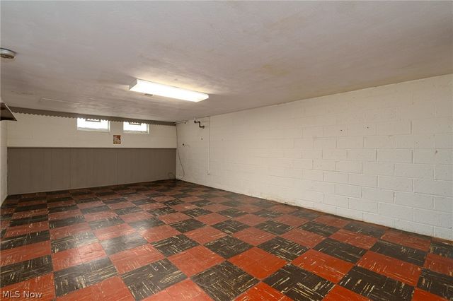 16223 Bardbury Avenue, Middleburg Heights, OH 44130