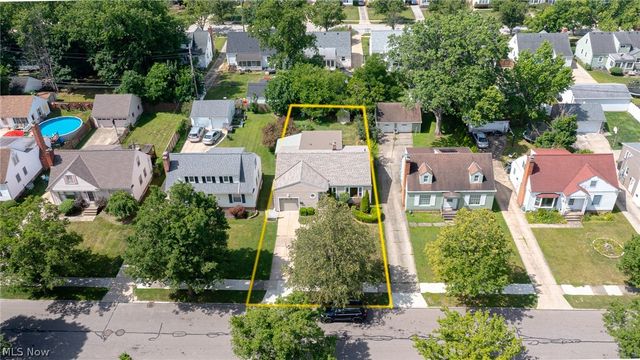 16223 Bardbury Avenue, Middleburg Heights, OH 44130