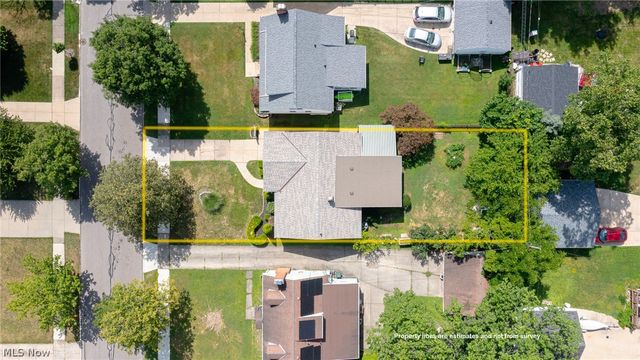 16223 Bardbury Avenue, Middleburg Heights, OH 44130