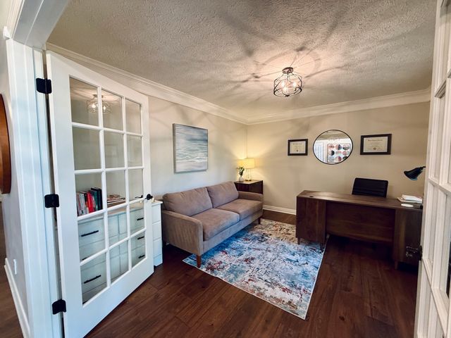 320 Spring Valley Dr, Cottontown, TN 37048