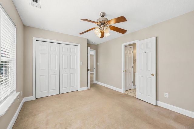 365 Marsh Pl., Murrells Inlet, SC 29576