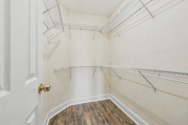 365 Marsh Pl., Murrells Inlet, SC 29576