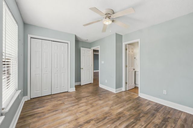 365 Marsh Pl., Murrells Inlet, SC 29576