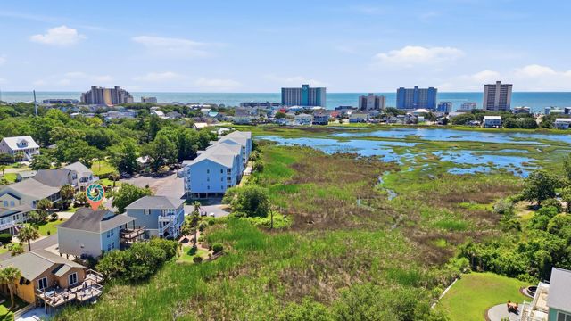 365 Marsh Pl., Murrells Inlet, SC 29576