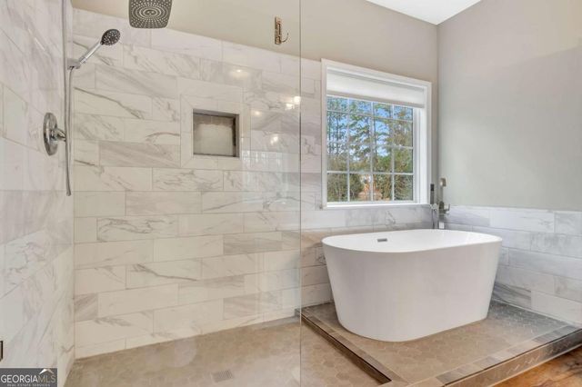 68 Skyview Road, Senoia, GA 30276