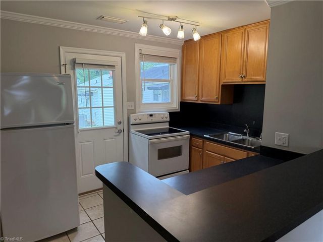 1828 Villa Drive, Greensboro, NC 27403