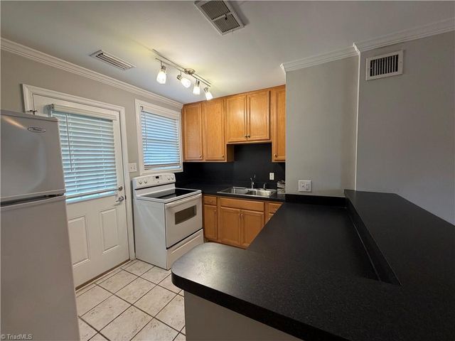 1828 Villa Drive, Greensboro, NC 27403
