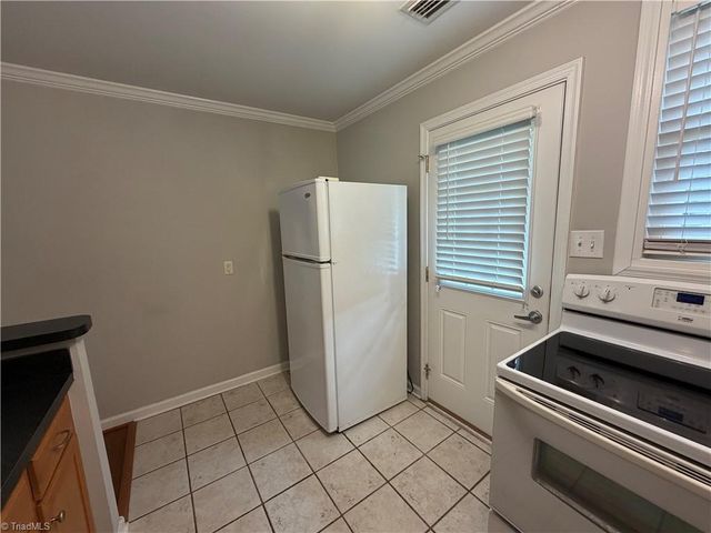 1828 Villa Drive, Greensboro, NC 27403