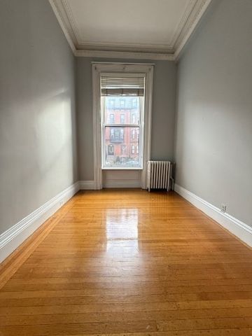 119 Marlborough Street 3, Boston, MA 02116