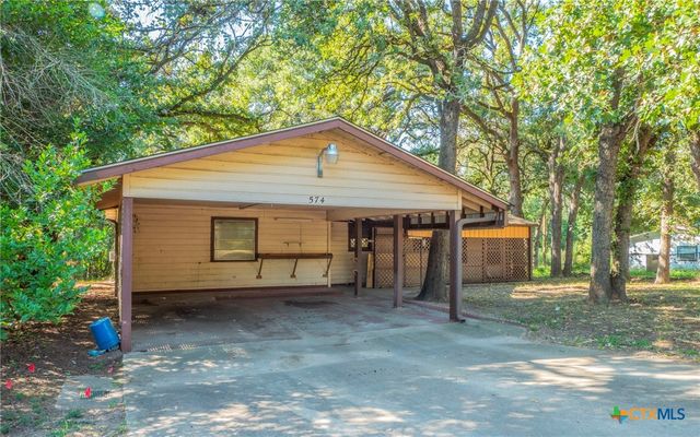 574 Oaklawn Drive, Rockdale, TX 76567