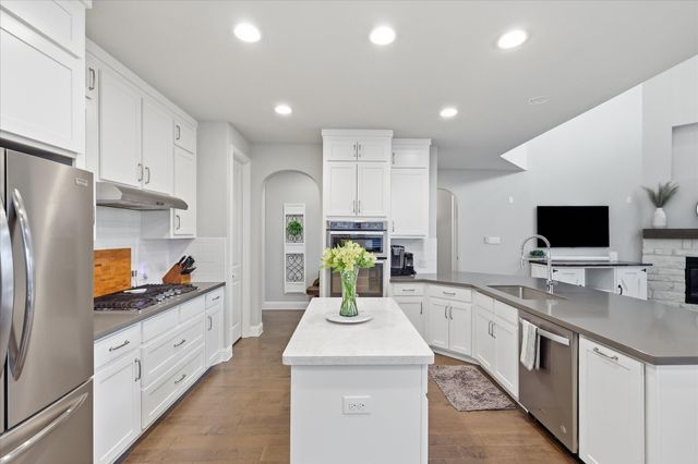 6213 Whiskerbrush Road, Flower Mound, TX 76226