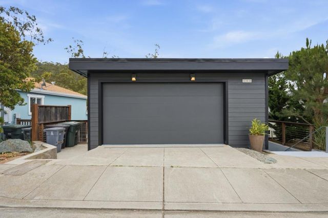 540 El Granada Boulevard, Half Moon Bay, CA 94019