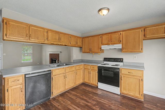 2561 Winwood Cove, Horn Lake, MS 38637