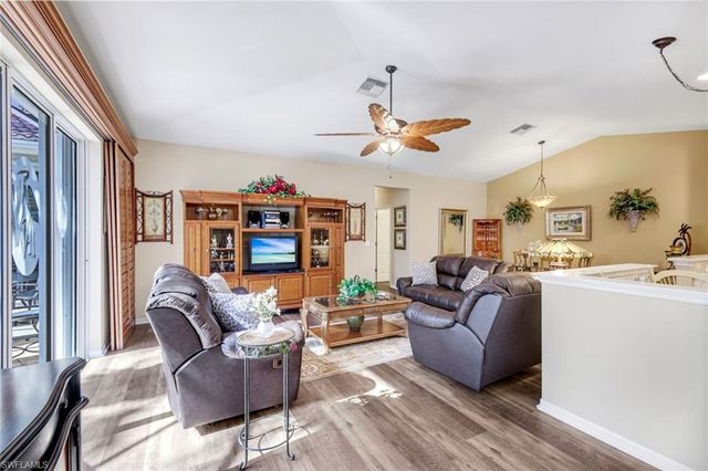 4062 Stow WAY, Naples, FL 34116