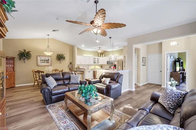 4062 Stow WAY, Naples, FL 34116