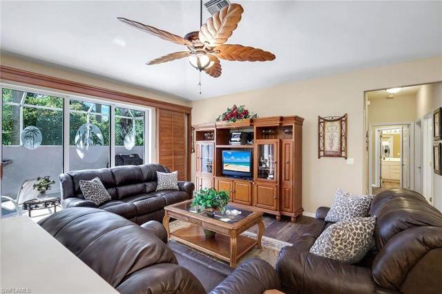 4062 Stow WAY, Naples, FL 34116