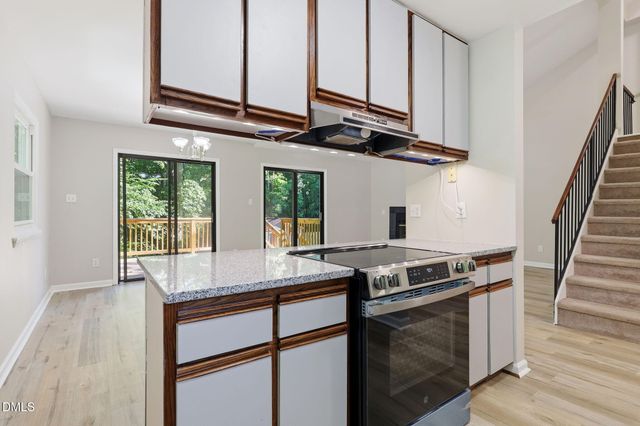 11129 Lakeshore Drive, Raleigh, NC 27613
