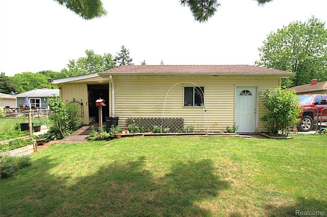 313 E Naldrette Street, Durand, MI 48429