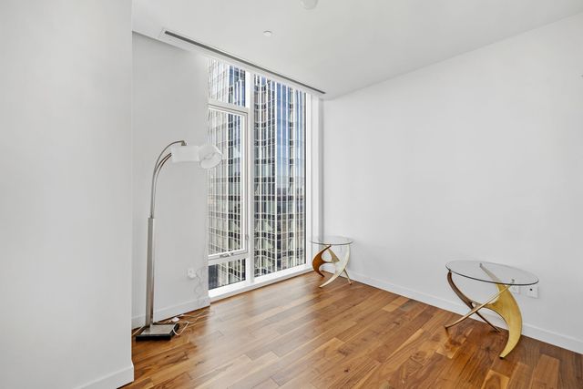160 2nd Ave S Apt 1602, Nashville, TN 37201
