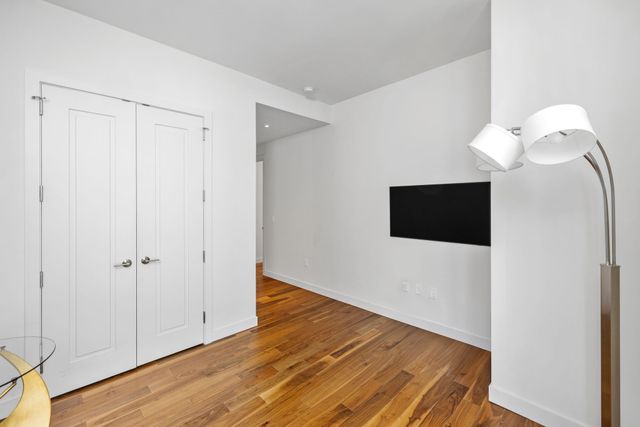 160 2nd Ave S Apt 1602, Nashville, TN 37201