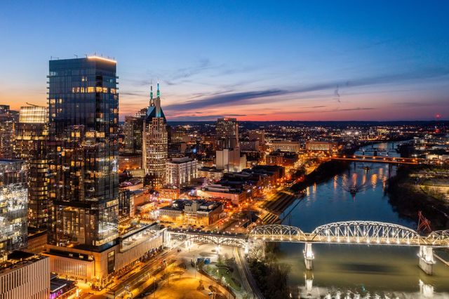 160 2nd Ave S Apt 1602, Nashville, TN 37201