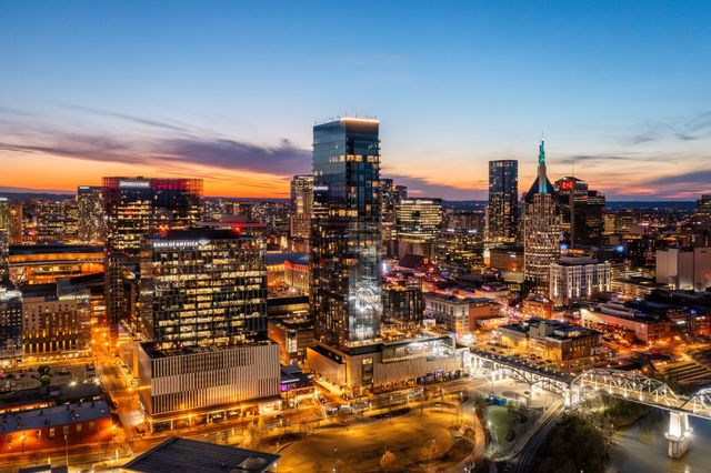 160 2nd Ave S Apt 1602, Nashville, TN 37201