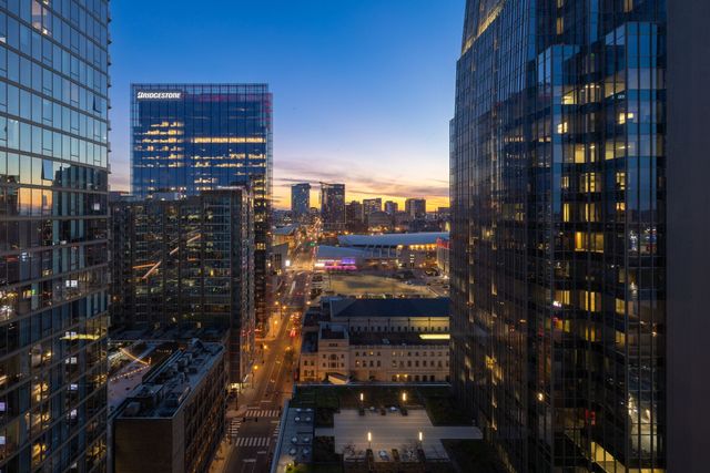 160 2nd Ave S Apt 1602, Nashville, TN 37201
