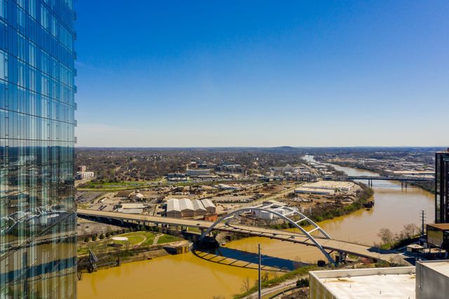 160 2nd Ave S Apt 1602, Nashville, TN 37201