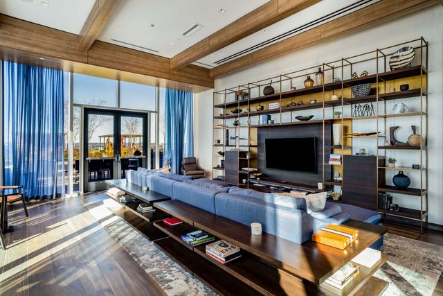 160 2nd Ave S Apt 1602, Nashville, TN 37201