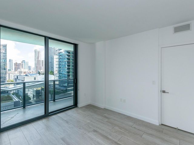 45 SW 9th Street 1201, Miami, FL 33130