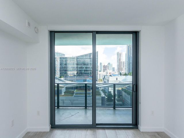45 SW 9th Street 1201, Miami, FL 33130