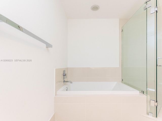 45 SW 9th Street 1201, Miami, FL 33130