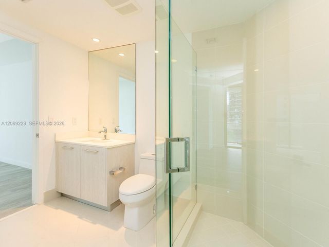 45 SW 9th Street 1201, Miami, FL 33130
