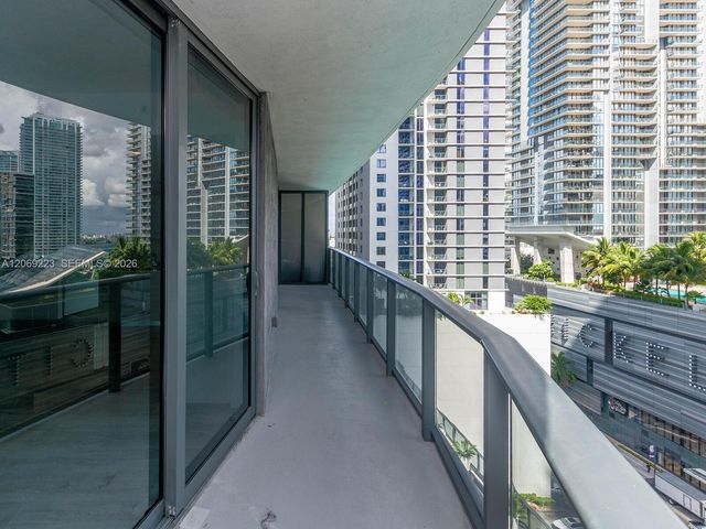 45 SW 9th Street 1201, Miami, FL 33130