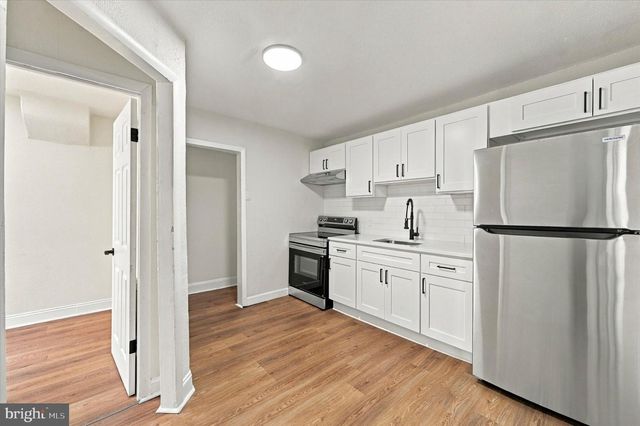 632 S 52ND ST, Philadelphia, PA 19143