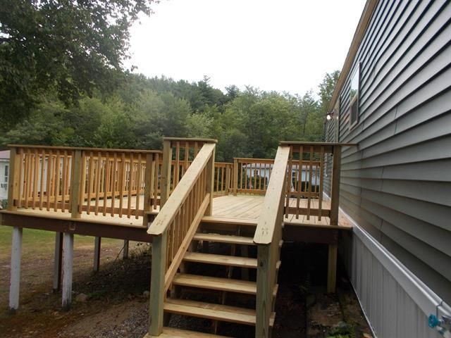 77 Royalcrest Park, Rochester, NH 03867