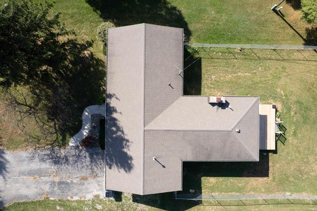 110 GREENBERRY Street, Sweetser, IN 46987